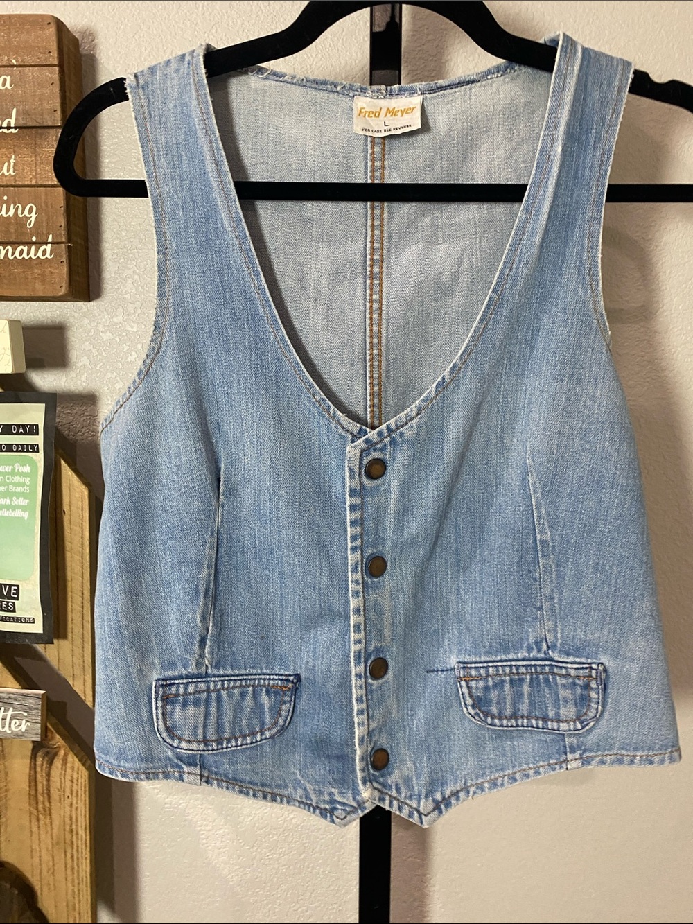 Fred Meyer Light Blue Denim Vest - Women's Button Front